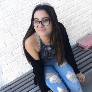 Meet your Posher, Nyssa